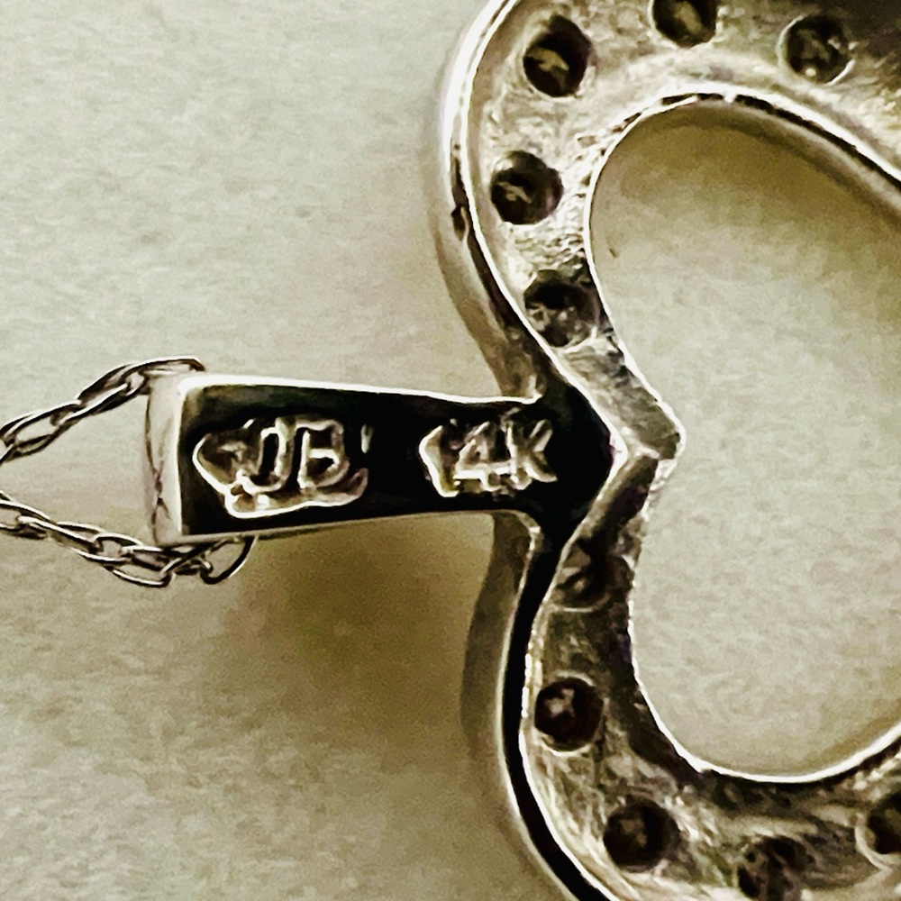 Beautiful Heart~14K White Gold Necklace - Picture 3 of 9